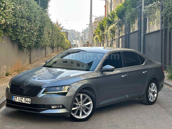 Sahibinden Skoda SuperB 1.6 TDI Prestige 2015 Model  225.000 km Gri