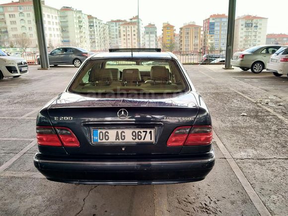 NARLI dan Mercedes - Benz E 200 Kompressor Avantgarde 2002 Model Ankara