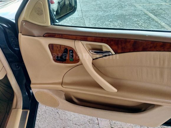 NARLI dan Mercedes - Benz E 200 Kompressor Avantgarde 2002 Model Ankara