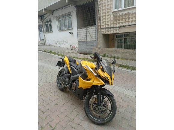 Sahibinden Bajaj Pulsar 200 RS