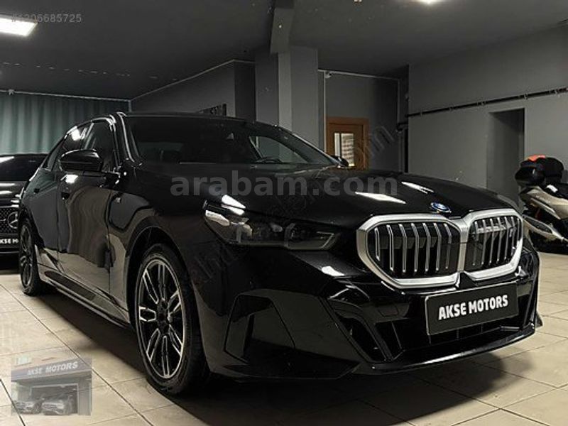 2025 BMW İ5 EDRİVE40 MSPORT 34.000KM SİYAH İÇİ TABA HARMANKARDON