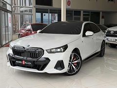 MAREL PLAZA*DAN 2025 BMW İ5 EDRİVE 40 M SPORT 218 HP M+PRO
