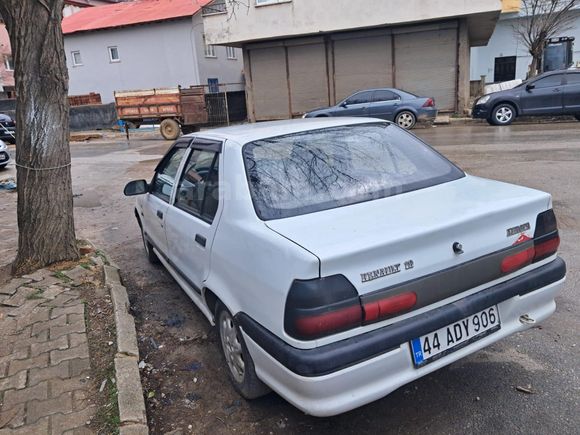 KLİMALI RENAULT 19