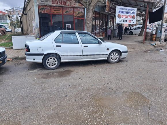 KLİMALI RENAULT 19