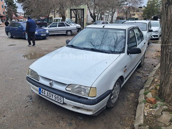 KLİMALI RENAULT 19