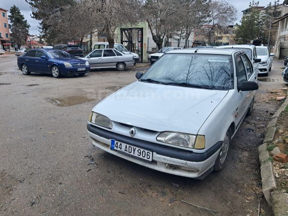 KLİMALI RENAULT 19