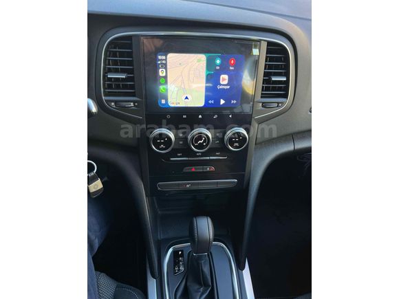 Sahibinden Renault Megane 1.3 TCe Touch 2025 Model 