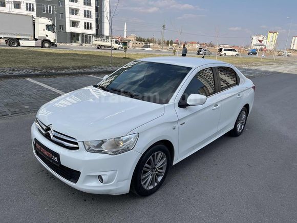 KENT OTOMOTİV 2.ELDEN ORJINAL HATASIZ 145BİN KMDE 2015 MODEL