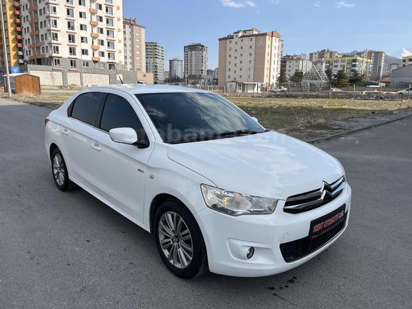 KENT OTOMOTİV 2.ELDEN ORJINAL HATASIZ 145BİN KMDE 2015 MODEL