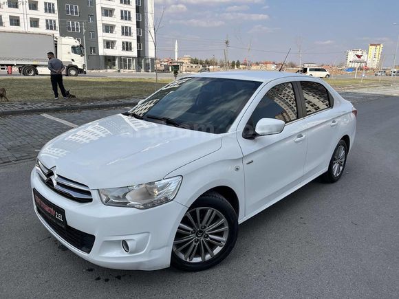 KENT OTOMOTİV 2.ELDEN ORJINAL HATASIZ 145BİN KMDE 2015 MODEL