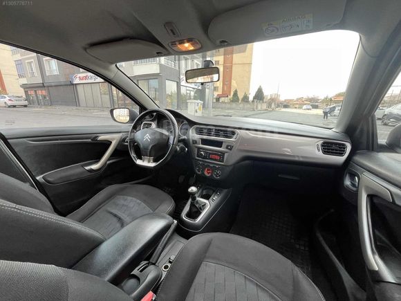 KENT OTOMOTİV 2.ELDEN ORJINAL HATASIZ 145BİN KMDE 2015 MODEL