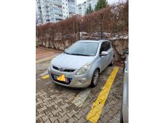 Sahibinden sunrooflu Hyundai i20