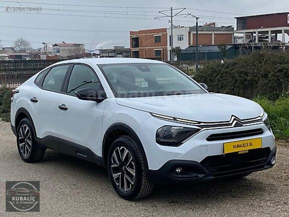 KUBALİÇ DEN 2024 MODEL C4 X 1.2 Puretech Feel Bold EAT8