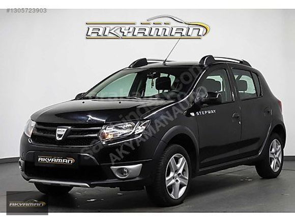 AKYAMAN 2016 MODEL SANDERO 0.9 TCE 122.000 KM DE STEPWAY EASY-R
