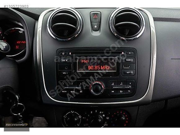 AKYAMAN 2016 MODEL SANDERO 0.9 TCE 122.000 KM DE STEPWAY EASY-R