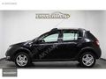 AKYAMAN 2016 MODEL SANDERO 0.9 TCE 122.000 KM DE STEPWAY EASY-R