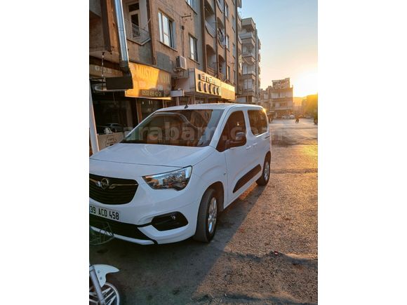 Sahibinden Opel Combo 1.5 CDTI Edition 2022 Model  58.000 km Beyaz