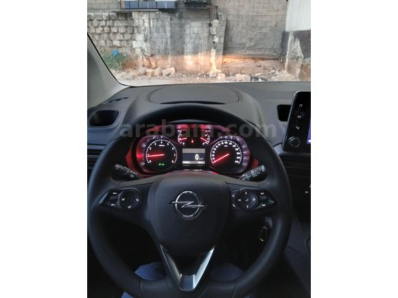 Sahibinden Opel Combo 1.5 CDTI Edition 2022 Model  58.000 km Beyaz