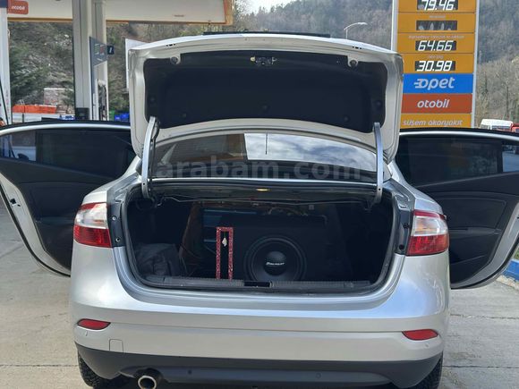 Sahibinden Renault Fluence 1.5 dCi Extreme Edition 2012 Model 