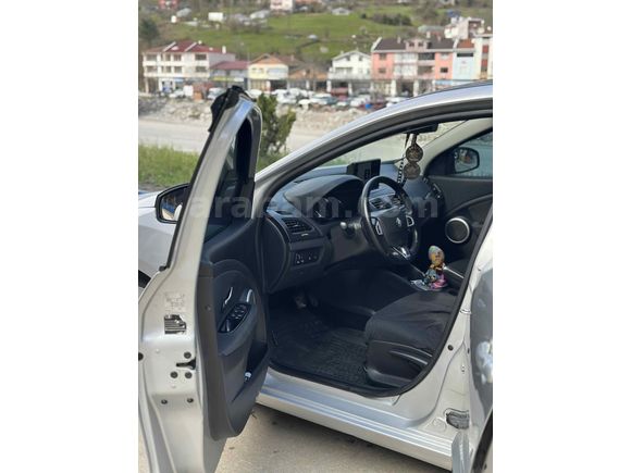 Sahibinden Renault Fluence 1.5 dCi Extreme Edition 2012 Model 