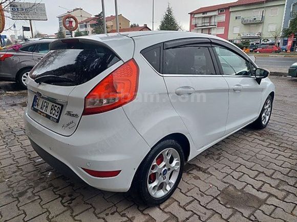 2012 Titanium Ford Fiesta