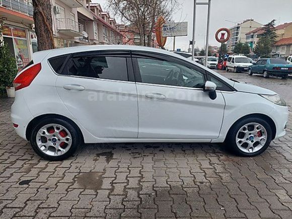 2012 Titanium Ford Fiesta