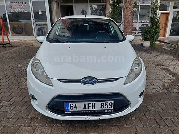 2012 Titanium Ford Fiesta