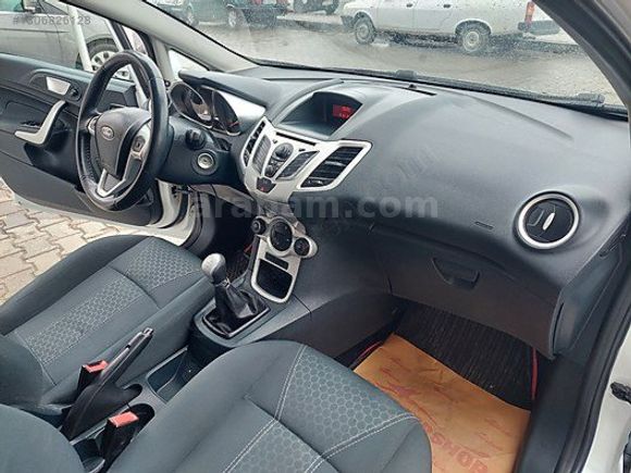 2012 Titanium Ford Fiesta