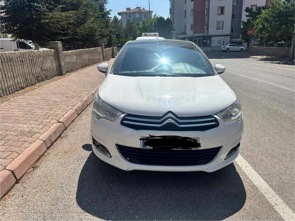 Sahibinden Citroen C4 1.6 e-HDi Exclusive 2013 Model