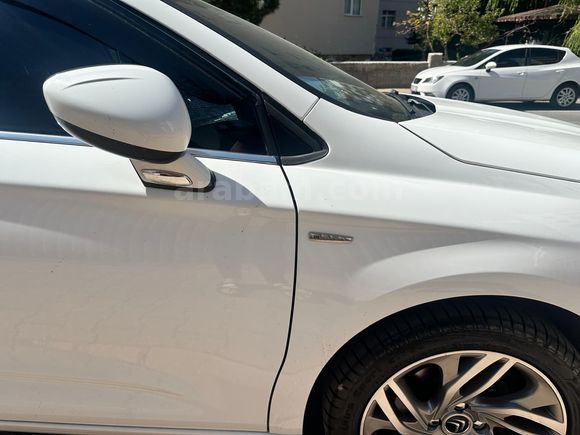 Sahibinden Citroen C4 1.6 e-HDi Exclusive 2013 Model
