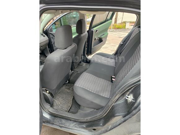 SAHİBİNDEN ACİL DÜŞÜK KM MEGANE2