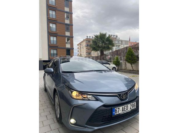 Sahibinden Toyota Corolla 1.5 Dream X-Pack 2024 Model 