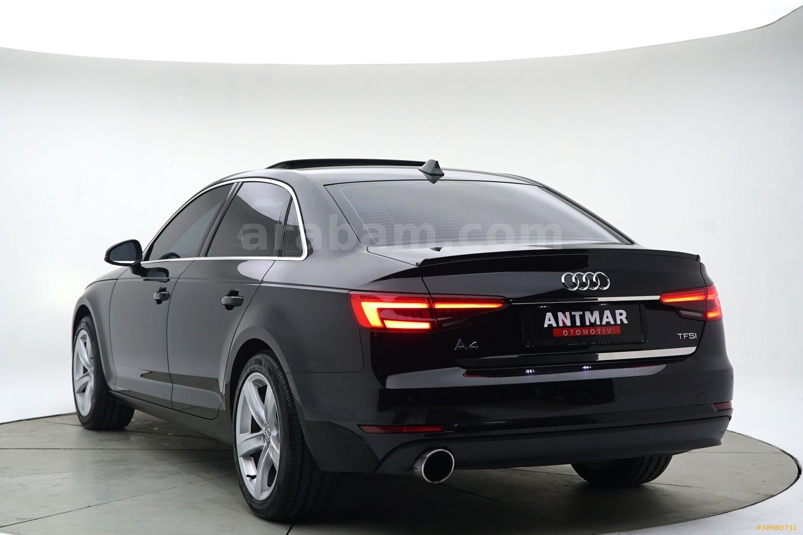Galeriden Audi A4 Sedan 1.4 TFSI Dynamic 2016 Model Antalya 350.000 km Siyah 7