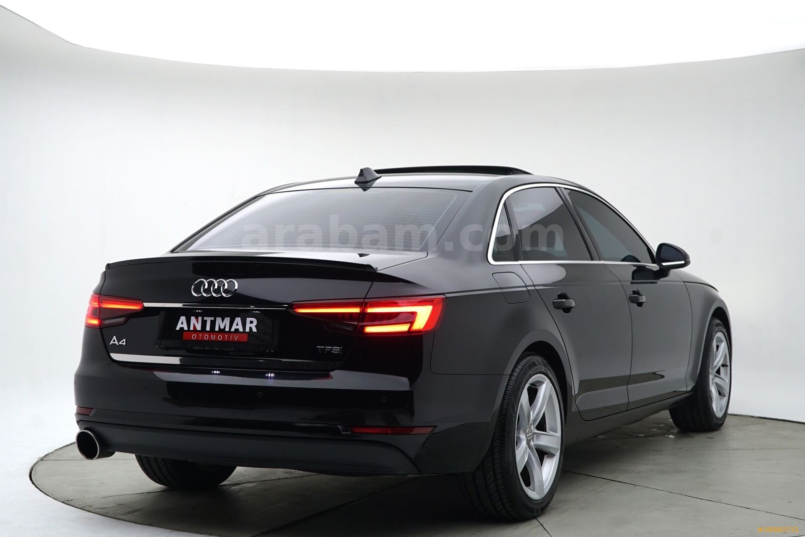 Galeriden Audi A4 Sedan 1.4 TFSI Dynamic 2016 Model Antalya 350.000 km Siyah 6