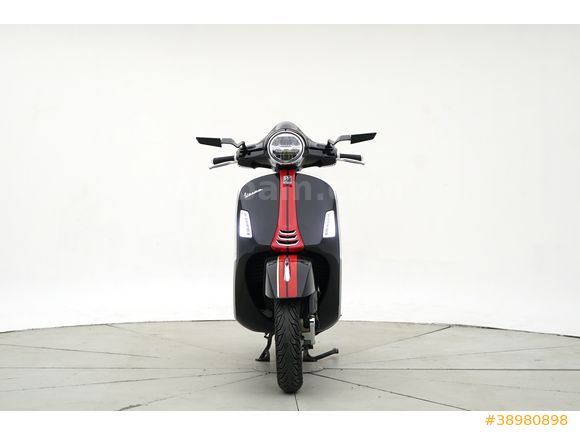 ANTMAR'DAN HATASIZ EXTRALI VESPA GTS 300 SUPER