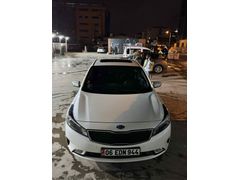 Sahibinden Kia Cerato 1.6 CRDi Concept Techno 2017 Model İstanbul 136.000 km Beyaz