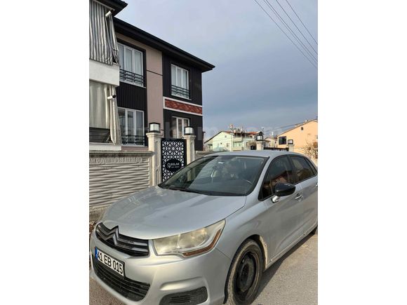 Sahibinden Citroen C4 1.6 HDi Confort 2013 Model  260.000 km Gri