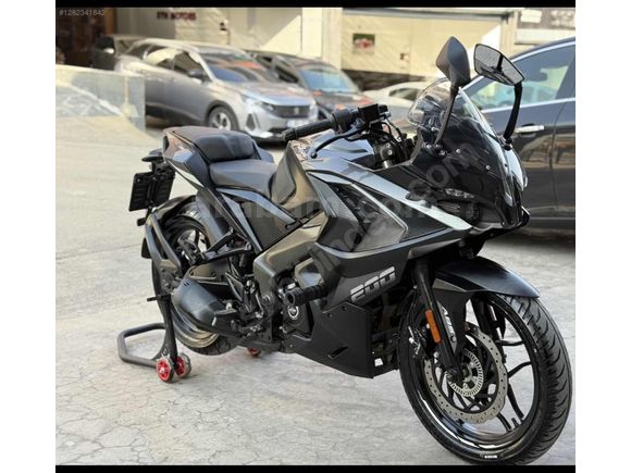 İlk Sahibinden Bajaj Pulsar 200 RS
