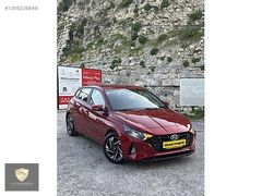 HATASIZZ 2022 HYUNDAİ İ20 TAM OTOMATİK STYLE 80 KM LANSMAN RENK