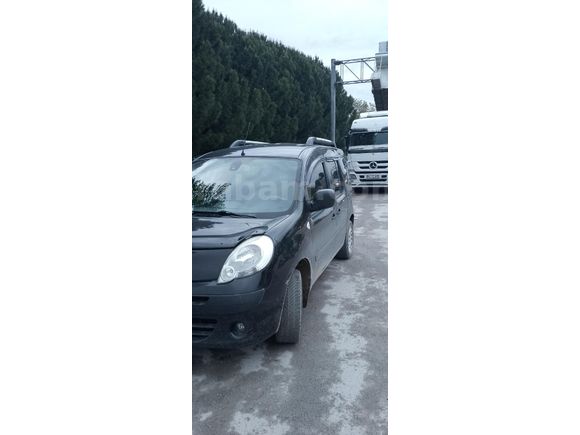Sahibinden Renault Kangoo Multix 1.5 dCi Expression Chromeline 2010 Model  292.000 km Siyah