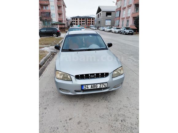 Masrafsız  Hyundai Accent 1.5 GL 2001 Model