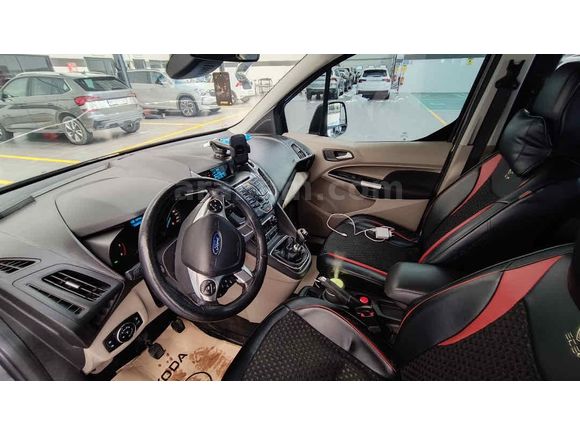 Sahibinden Ford Tourneo Connect 1.6 TDCI Titanium 2016 Model 