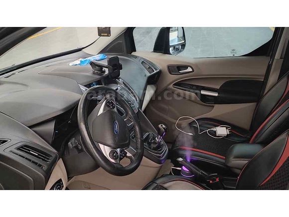 Sahibinden Ford Tourneo Connect 1.6 TDCI Titanium 2016 Model 