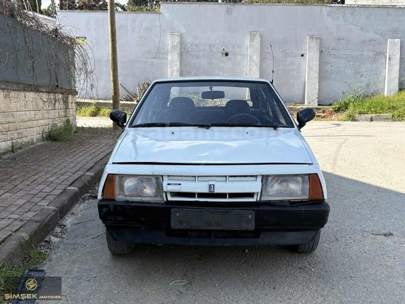 Galeriden Lada Samara 1.5 1990 Model Kocaeli 250.000 km Beyaz