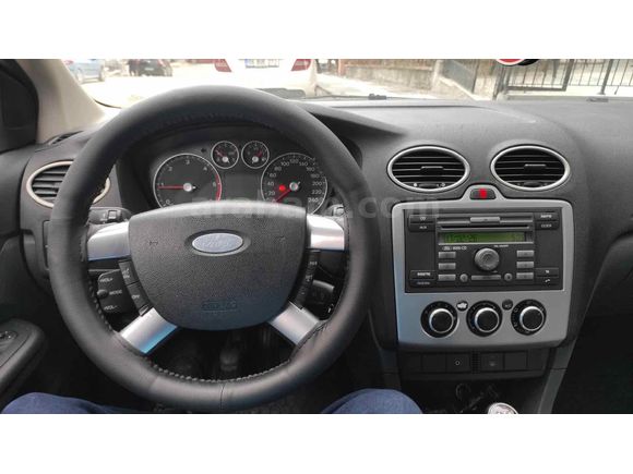 Sahibinden Ford Focus 1.6 TDCi Ghia 2007 Model 