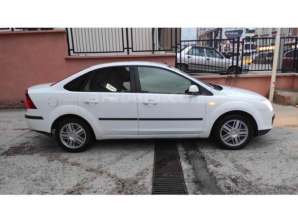 Sahibinden Ford Focus 1.6 TDCi Ghia 2007 Model 