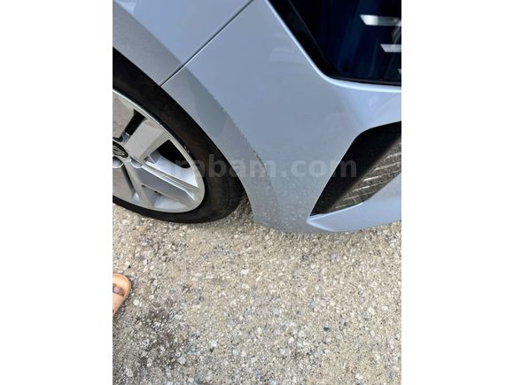Sahibinden nardo gri Renault Clio 1.0 TCe Evolution 2025 Model 