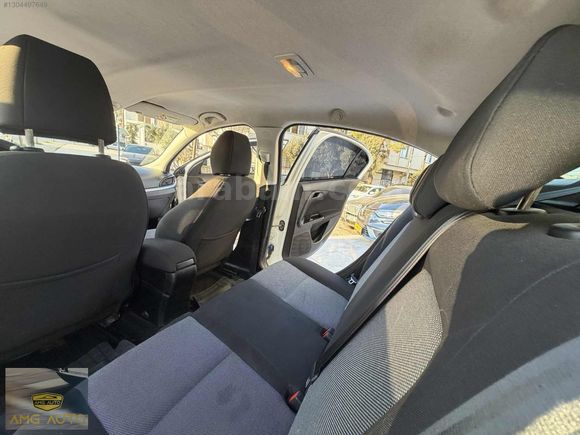 //2018 FİAT EGEA 1.3 MULTİJET SADECE 123 BİN KM'DE//