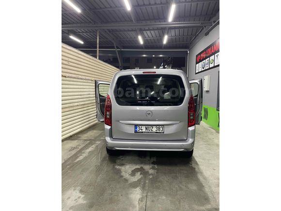 Sahibinden Opel Combo 1.5 CDTI Essential 2025 Model 