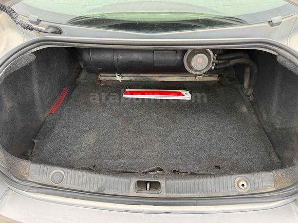 Galeriden Renault Megane 1.6 Dynamique 2005 Model Kars